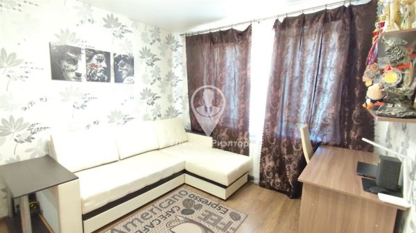 2-к квартира, 2/3 эт., 47м²