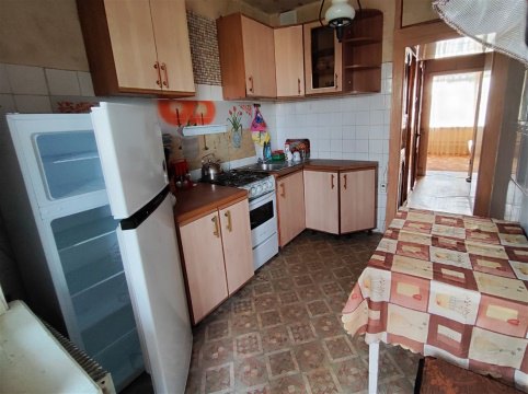 2-к квартира, 5/5 эт., 42м²