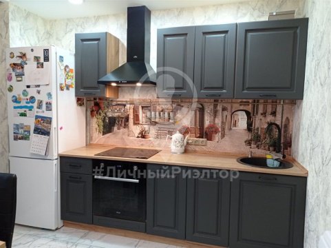 2-к квартира, 12/16 эт., 64м²