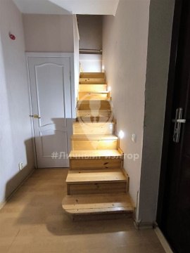 3-к квартира, 3/3 эт., 61м²