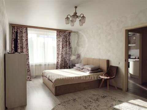 1-к квартира, 5/5 эт., 45м²