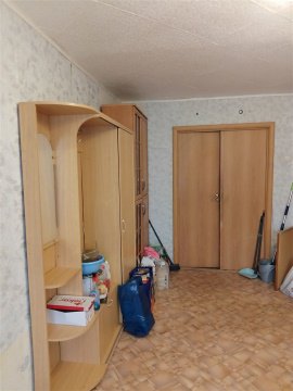 3-к квартира, 4/5 эт., 57м²