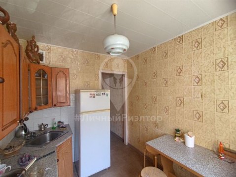 3-к квартира, 1/9 эт., 68м²