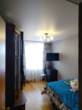 3-к квартира, 9/9 эт., 65м²
