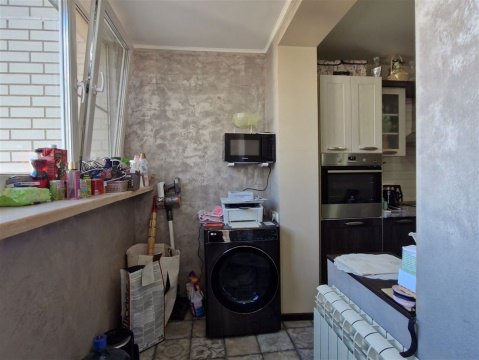 2-к квартира, 13/17 эт., 58м²
