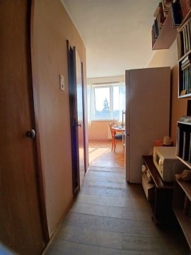 2-к квартира, 4/5 эт., 53м²