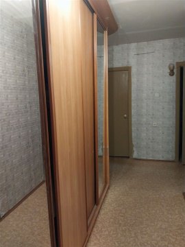 1-к квартира, 1/10 эт., 45м²