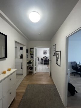 3-к квартира, 11/18 эт., 88м²