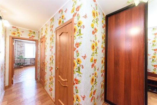 2-к квартира, 7/10 эт., 49м²