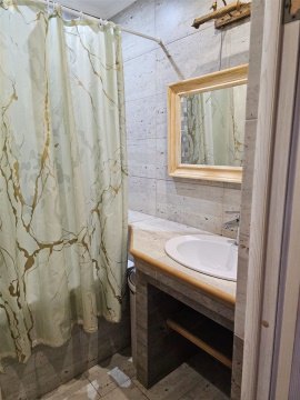 2-к квартира, 6/12 эт., 85м²