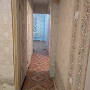 3-к квартира, 2/5 эт., 60м²