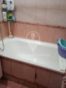 3-к квартира, 1/2 эт., 63м²
