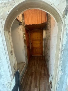1-к квартира, 1/2 эт., 29м²