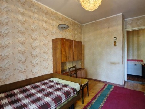 2-к квартира, 2/5 эт., 47м²