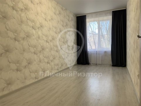 2-к квартира, 4/4 эт., 44м²