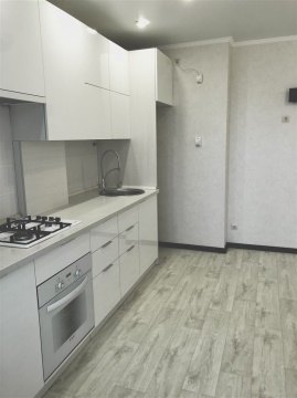 2-к квартира, 9/9 эт., 63м²