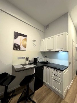 Студия, 1/5 эт., 17м²