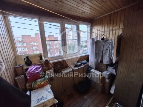 3-к квартира, 8/9 эт., 70м²