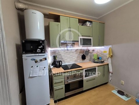 3-к квартира, 3/3 эт., 61м²