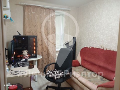 3-к квартира, 1/5 эт., 46м²