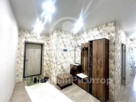 2-к квартира, 2/11 эт., 64м²