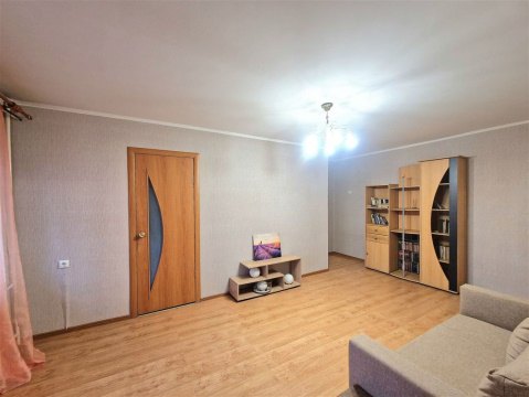 3-к квартира, 4/5 эт., 58м²