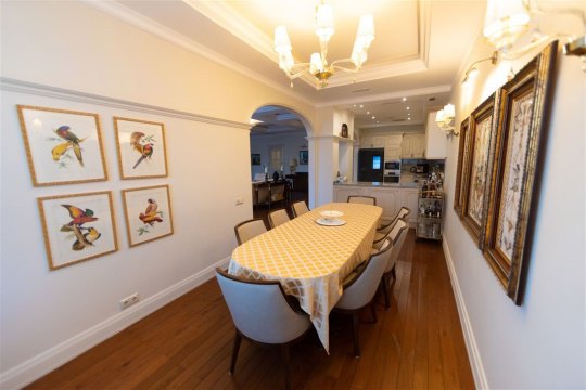 3-к квартира, 2/3 эт., 175м²
