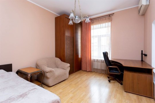 3-к квартира, 3/4 эт., 91м²