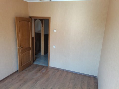 3-к квартира, 2/10 эт., 69м²