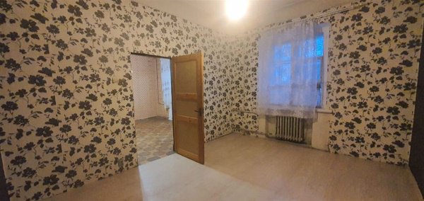 3-к квартира, 1/4 эт., 74м²