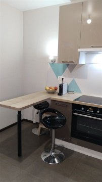3-к квартира, 6/21 эт., 76м²