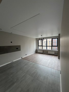 3-к квартира, 9/32 эт., 76м²