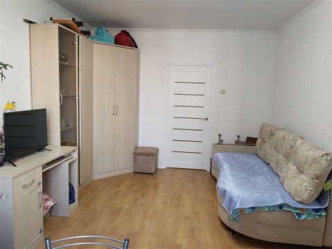 4-к квартира, 7/17 эт., 85м²