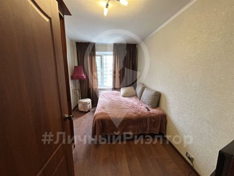 2-к квартира, 8/9 эт., 44м²