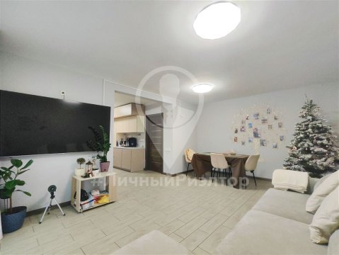 Дом 155м², участок 10 сот.