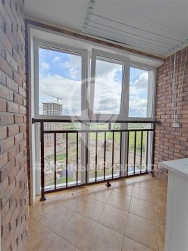2-к квартира, 18/25 эт., 77м²