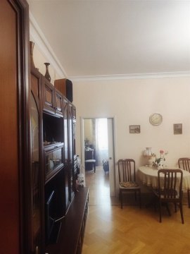 3-к квартира, 2/5 эт., 75м²