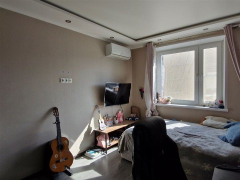 2-к квартира, 13/17 эт., 58м²