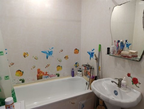 2-к квартира, 17/17 эт., 63м²