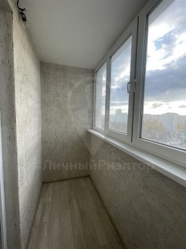 1-к квартира, 10/25 эт., 40м²