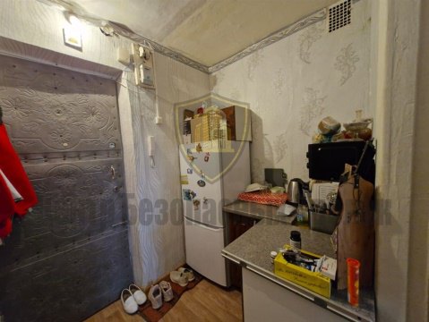 1-к квартира, 5/5 эт., 18м²