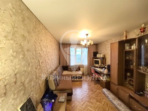 3-к квартира, 8/9 эт., 70м²