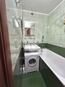2-к квартира, 8/9 эт., 44м²