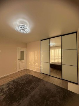 1-к квартира, 11/12 эт., 40м²