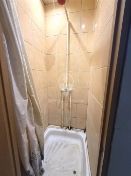 1-к квартира, 5/5 эт., 18м²