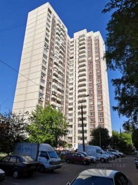 4-к квартира, 18/22 эт., 100м²