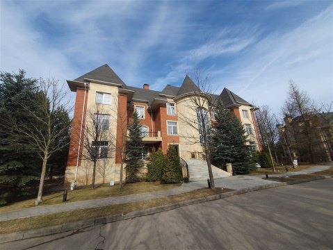 3-к квартира, 2/3 эт., 175м²