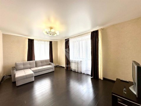 1-к квартира, 4/5 эт., 47м²