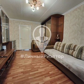 2-к квартира, 4/5 эт., 47м²