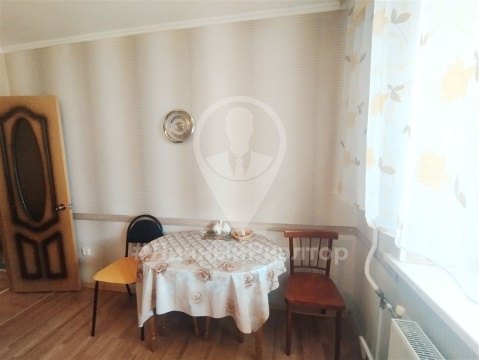 1-к квартира, 10/10 эт., 43м²